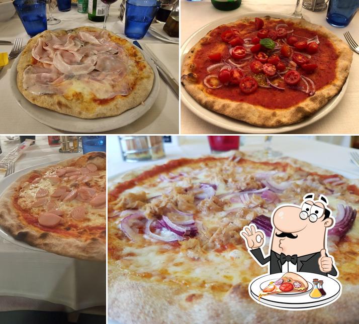A Pizzeria Bar Doug, puoi goderti una bella pizza