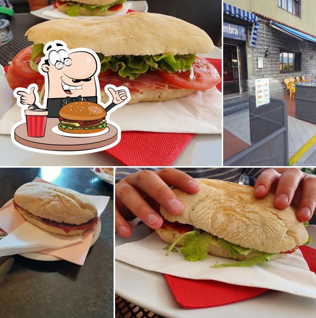 Prova un hamburger a Bar Ambra