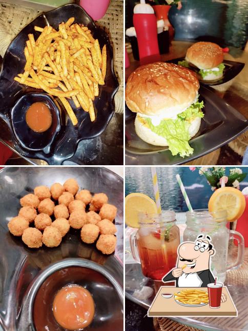 French fries at CAFE C