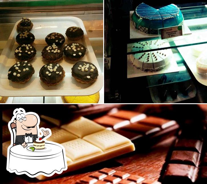Le Chocolatier provides a range of sweet dishes