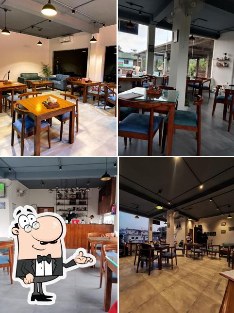 Check out how Colliné Café looks inside