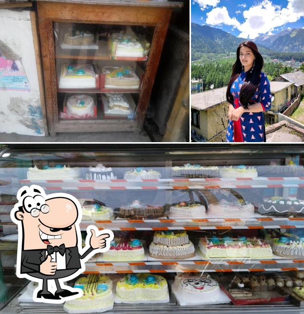 Pappu Cake House