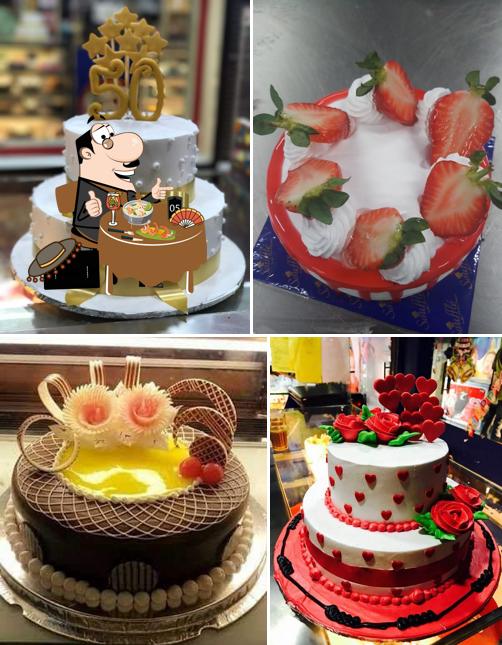 Food at Souffle Cake Shop Parnaka