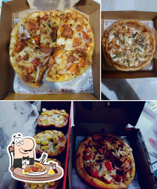 Get pizza at Cheelizza India Ka Pizza
