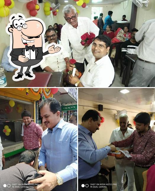 Here's an image of BOMBAY FAST FOOD