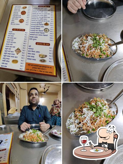 Food at Gujrat Kanti Bhuvan