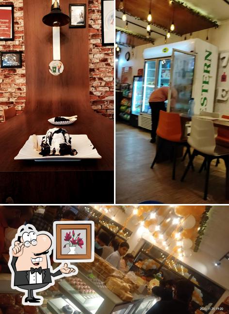 The interior of 7th Heaven