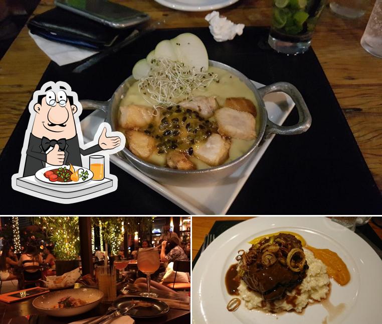 Platos en Moleska Gastrobar