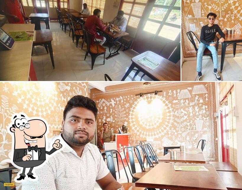 The interior of Mr.Bhatura