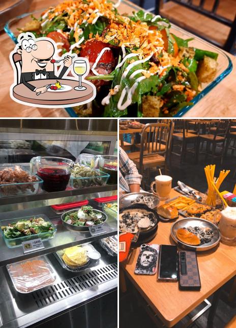 Meals at tbsp. - Tablespoon / Pizza, Pasta, BBQ - DLF Cyber Hub