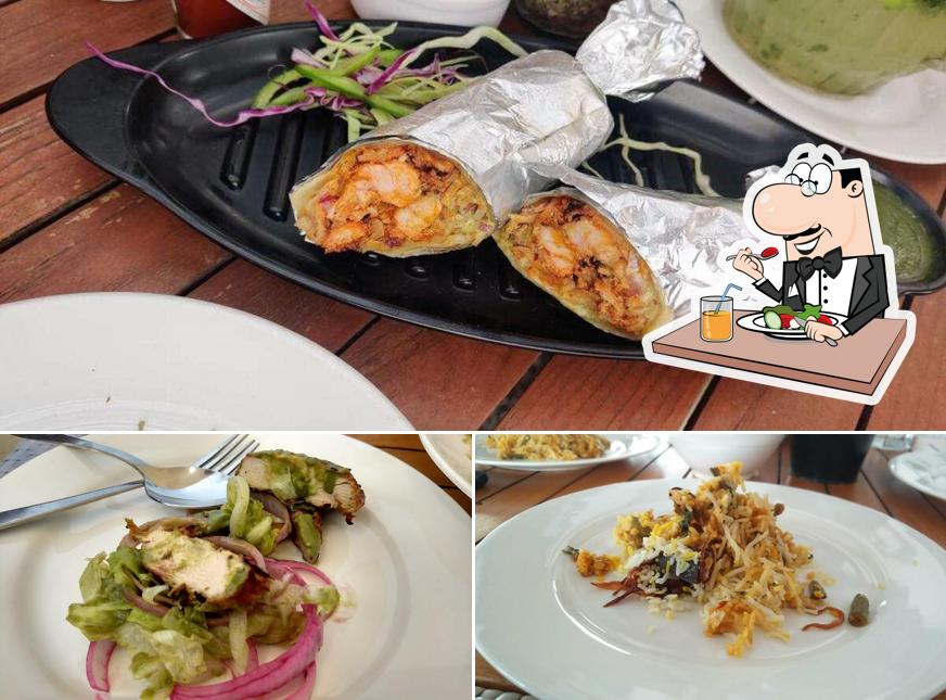 Food at Boardwalk by Flamboyante