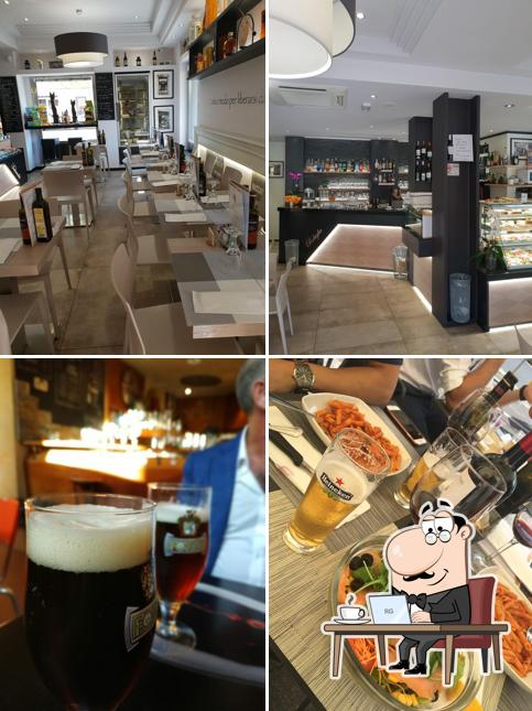 Siediti a un tavolo di Bar pasticceria Robiglio