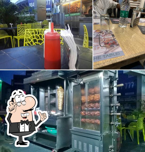 The interior of MRA Bakery (Edapazhanji)