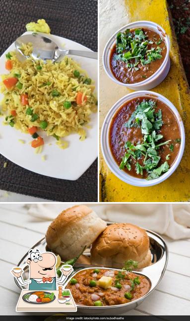 Food at Guptaji pavbhaji and pulav center