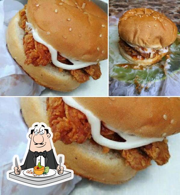 Pulled pork sandwich at the bahubelly