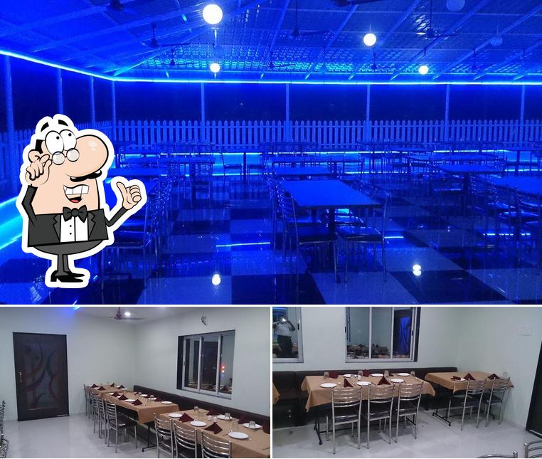 Check out how Maanas Wine and Dine looks inside