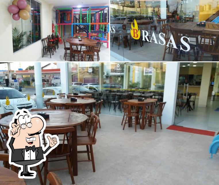 Veja imagens do interior do Brasa's Food - Nova Parnamirim