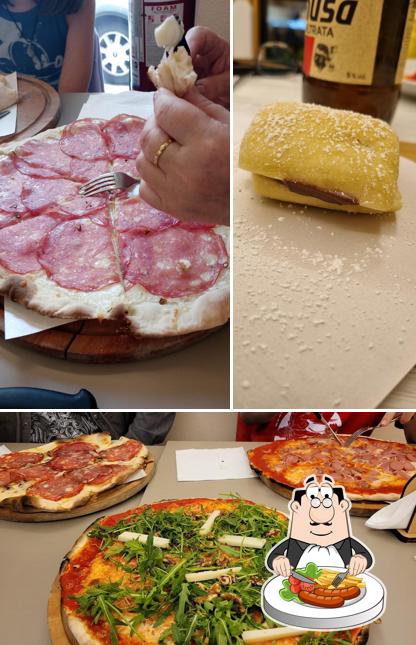 Platti al Pizzeria il Grillo Parlante