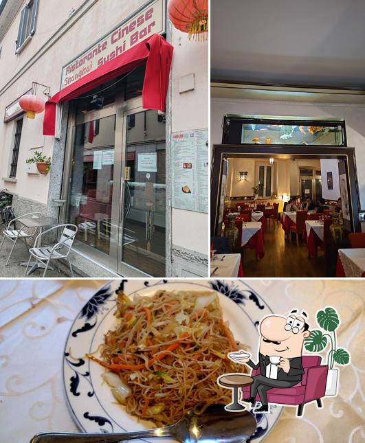Tra le varie cose da Shanghai si possono trovare la interni e cibo