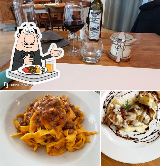 Platti al Trattoria Resiliente