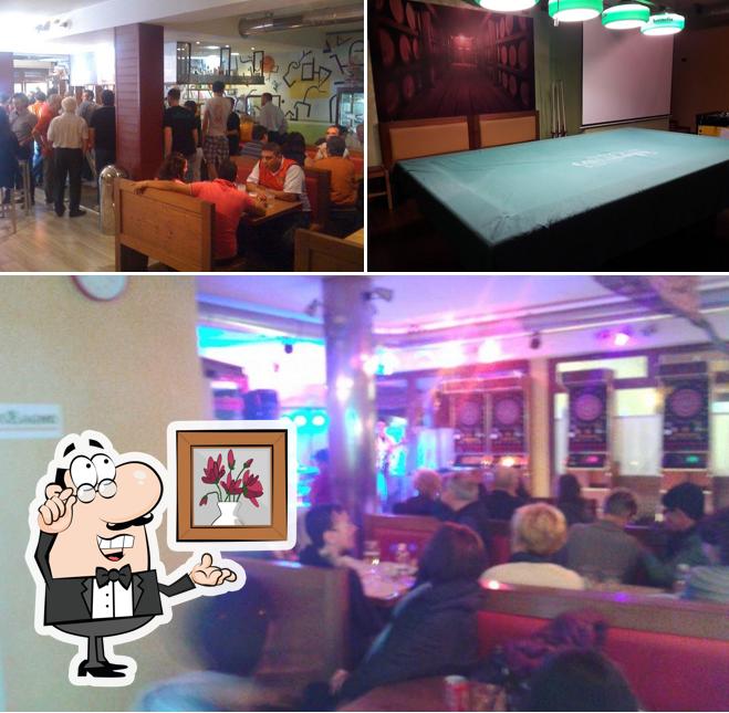 Gli interni di Alpaca Bar