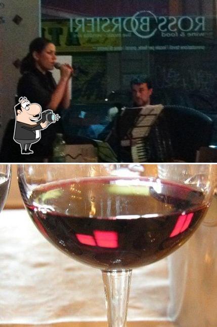 Vedi questa immagine di Rosso Borsieri