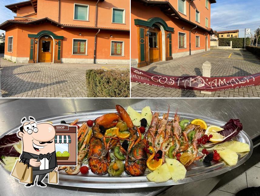 La immagine di esterno e cibo da Ristorante Pizzeria Costa d'Amalfi Brembate