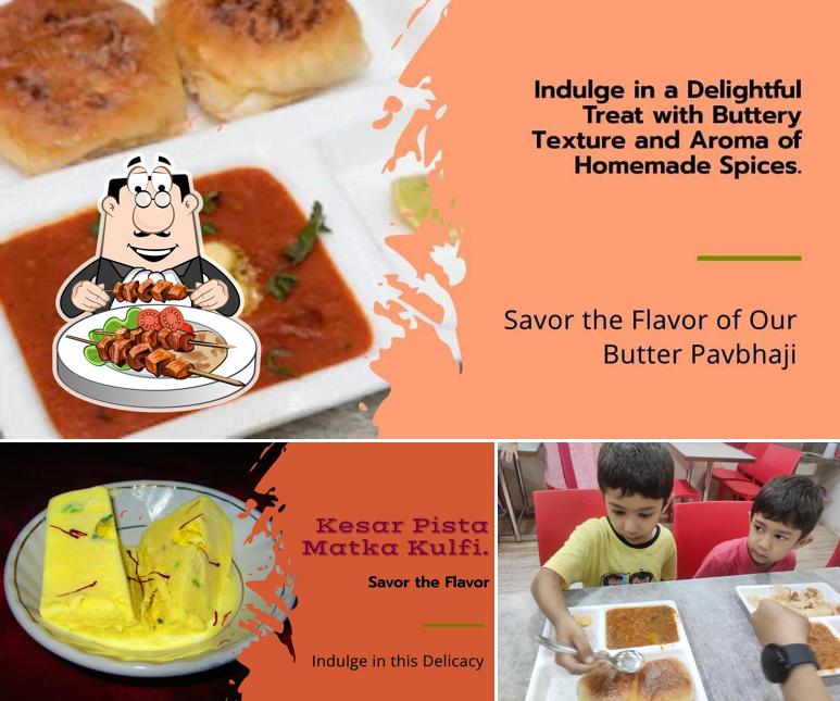 The image of Lalaji - Mhow Kulfi (Chhappan)’s food and interior
