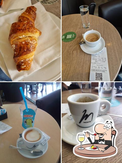 Tra le diverse cose da Caffe MONTE GRANDE si possono trovare la cibo e bevanda