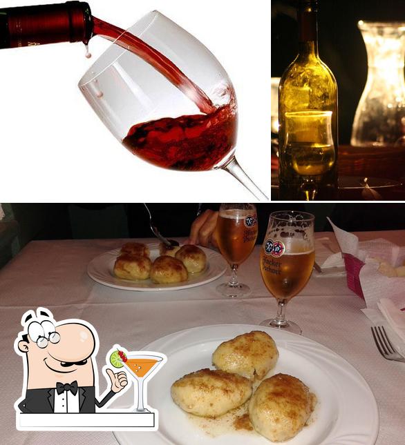 Prenditi un drink dal menu