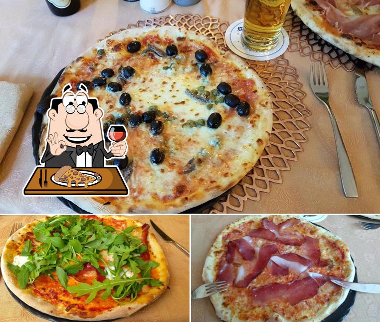 Scegli una pizza a La Tor