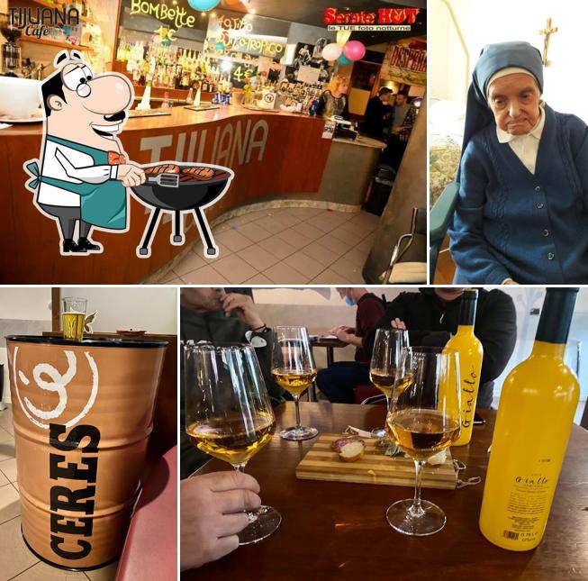 Guarda la foto di Tijuana Cafe