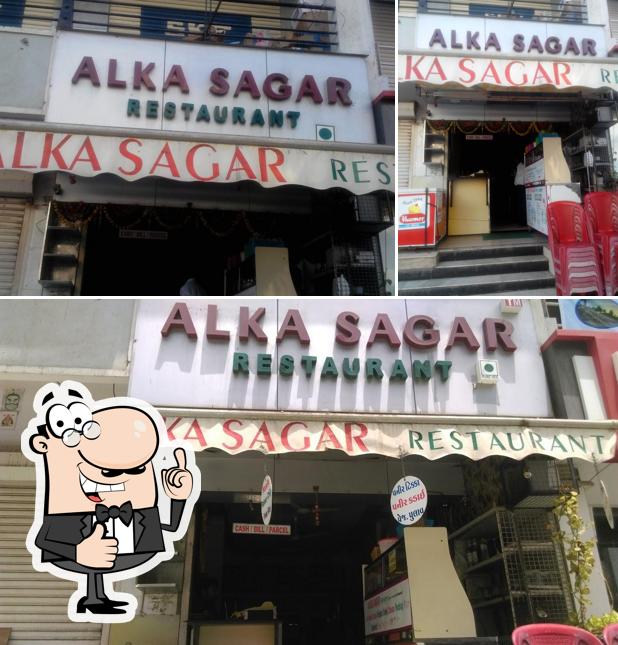 Look at the image of Alka Sagar