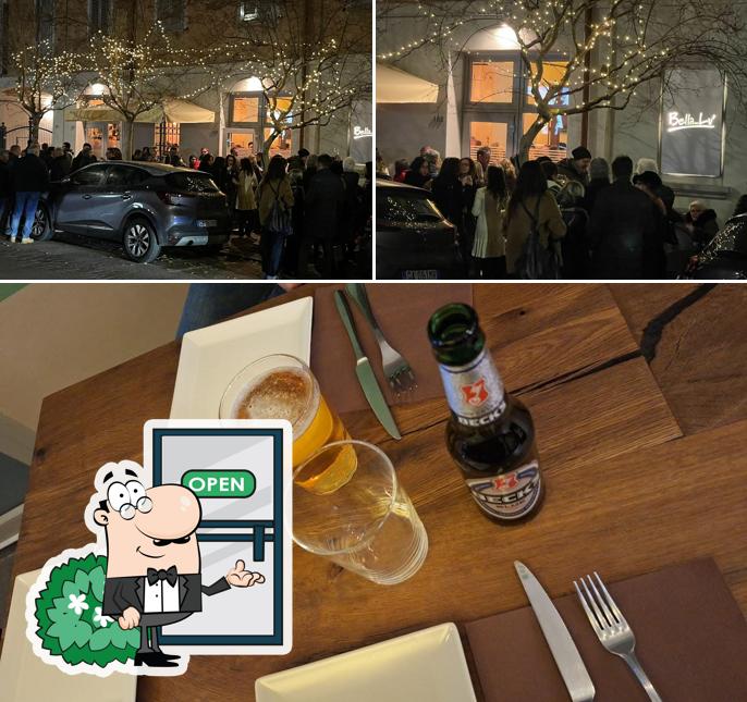 Questa è la immagine che presenta la esterno e cibo di Bella Lú