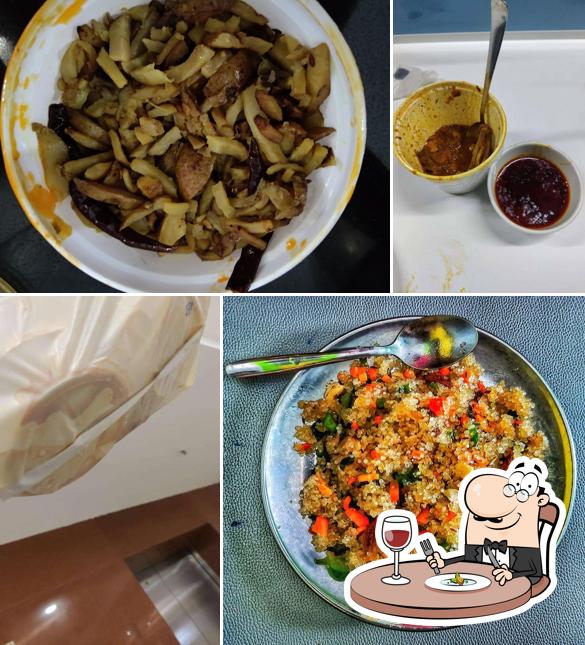 Food at Biswas Dhaba (tasty Meal)