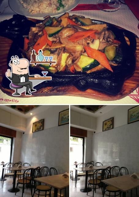 La immagine di interni e frutti di mare da Long Yuan