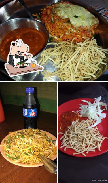 Food at New Lakeside family chinese corner