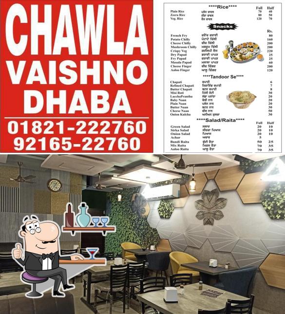 Check out how Chawla Vaishno Dhaba looks inside
