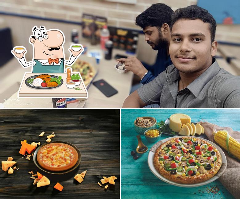 Food at Domino's Pizza - Hoskote