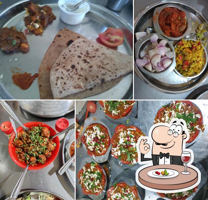 Meals at Khodiyar Krupa Paratha House