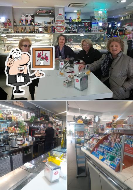 Dai un'occhiata agli interni di Bar Slot Gelateria Pasticceria