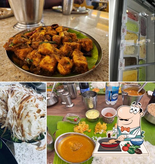 Chicken curry at Haribhavanam Avinashi