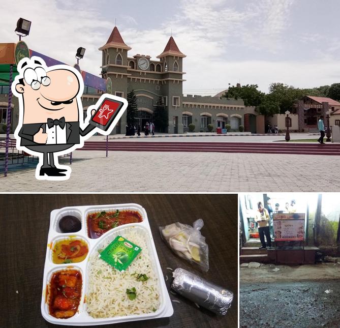 This is the image depicting exterior and food at Hotel Bhusawal darbar
