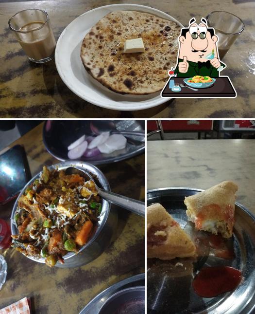 Food at Jeet Punjabi Dhaba