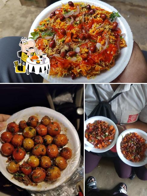 Food at Lal Chana Bhandar