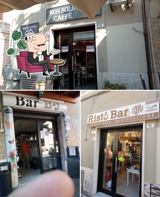 Dai un'occhiata agli interni di Bar Bj