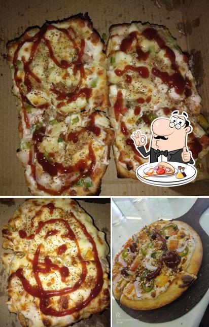 Try out pizza at One Bite by Food Empire