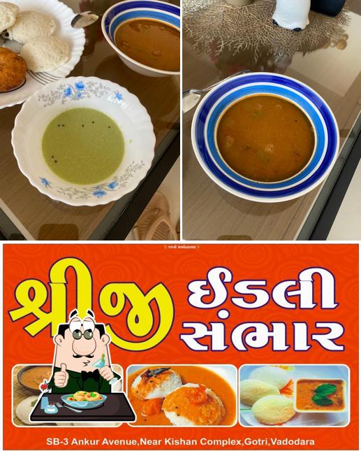 Food at Shreeji Idli Sambhar and pauv bhaji