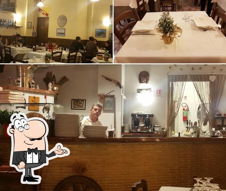 Siediti a un tavolo di Ristorante Pizzeria Donna Rosa