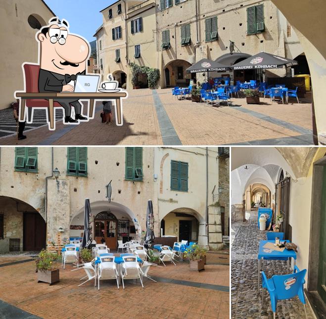 Gli interni di Bar San Martino